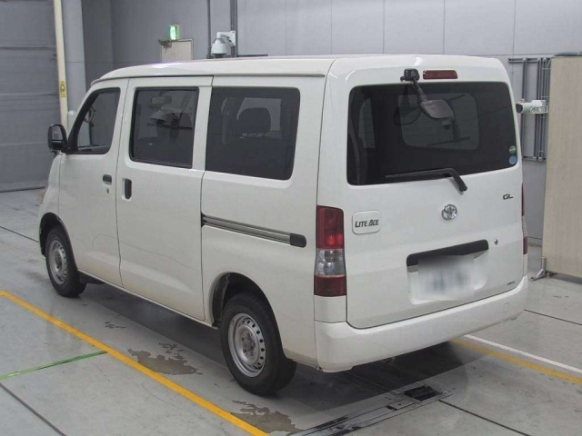 TOYOTA LITE ACE VAN 2018