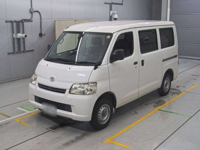 TOYOTA LITE ACE VAN 2018