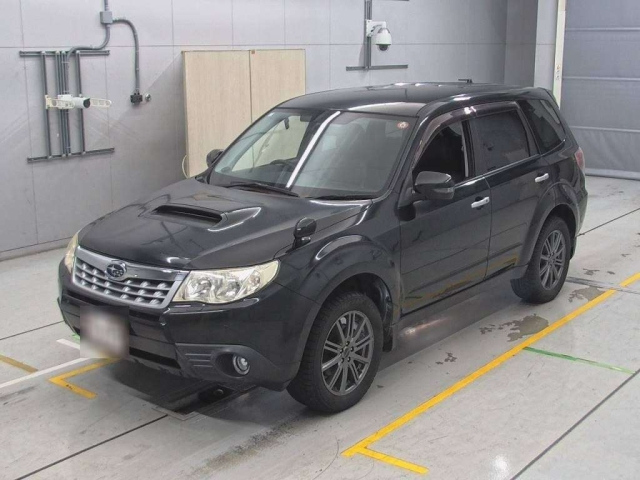 SUBARU FORESTER 2011