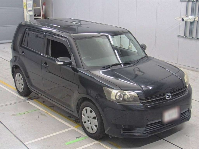 TOYOTA COROLLA RUMION 2012