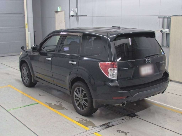 SUBARU FORESTER 2011