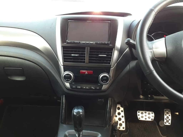 SUBARU FORESTER 2011
