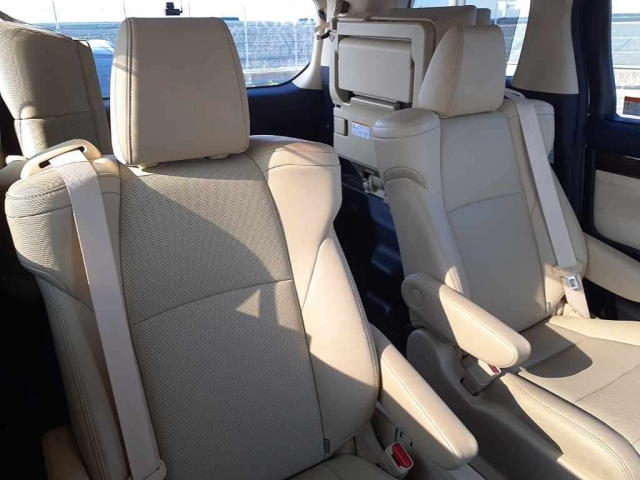 TOYOTA ALPHARD 2019