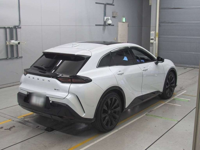 TOYOTA CROWN SPORT 2024