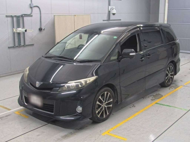 TOYOTA ESTIMA 2013