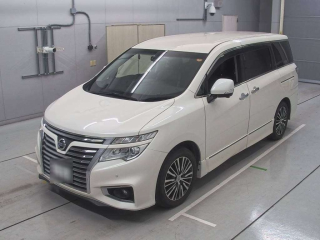 NISSAN ELGRAND 2015