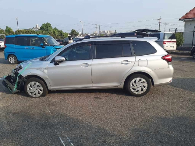 TOYOTA COROLLA FIELDER 2020