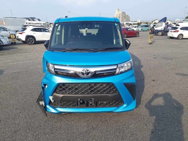 TOYOTA ROOMY 2023