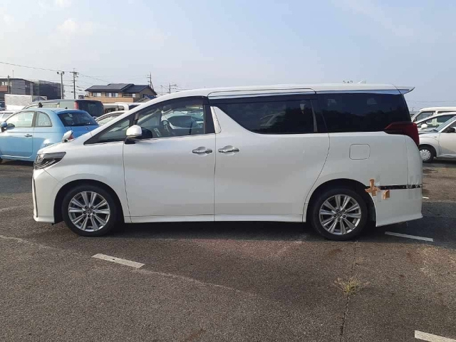 TOYOTA ALPHARD 2021