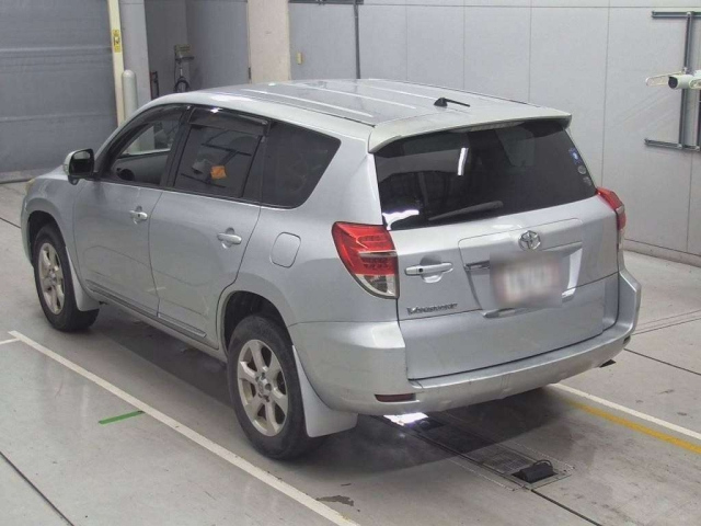 TOYOTA VANGUARD 2010