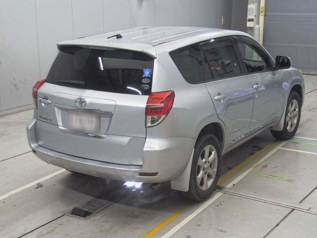 TOYOTA VANGUARD 2010