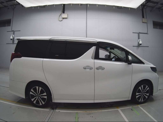 TOYOTA ALPHARD 2019