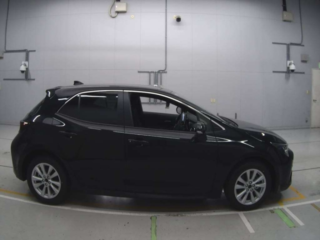 TOYOTA COROLLA SPORT 2025