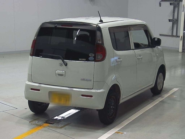 SUZUKI MRWAGON 2011