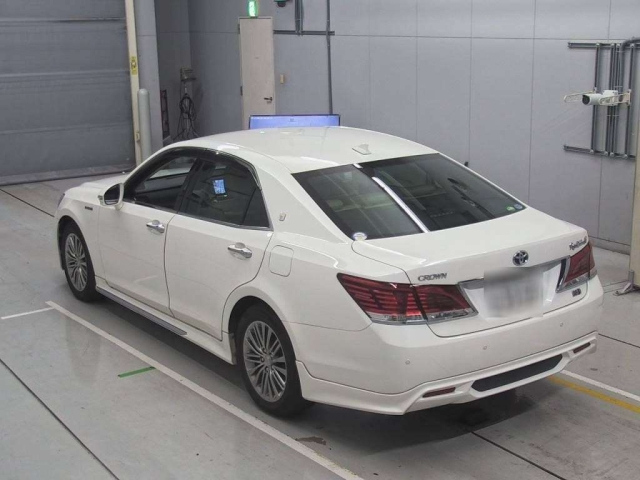 TOYOTA CROWN 2013