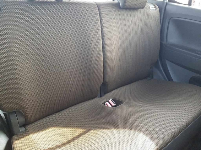 SUZUKI MRWAGON 2011