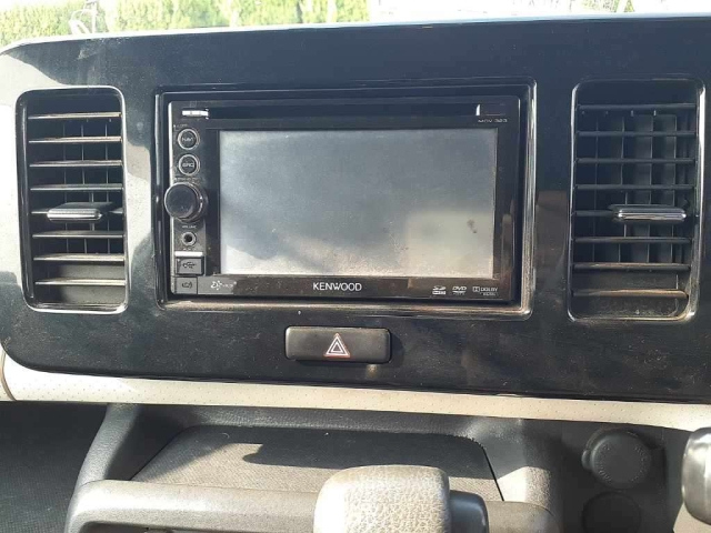 SUZUKI MRWAGON 2011