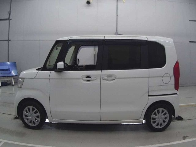 HONDA N BOX 2018