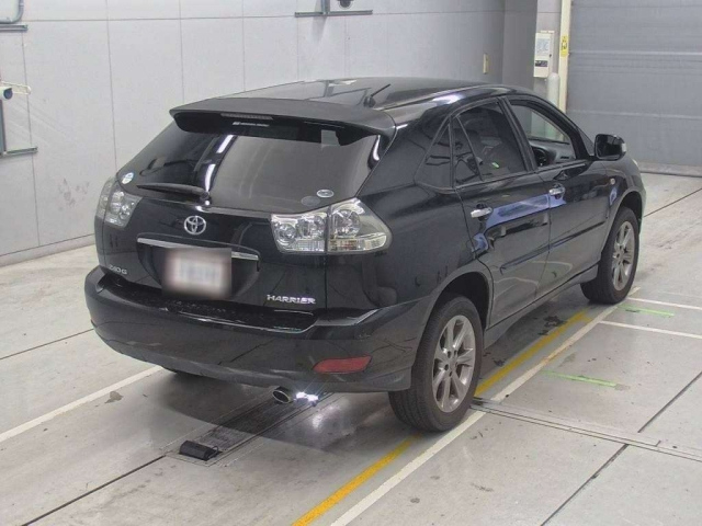 TOYOTA HARRIER 2009