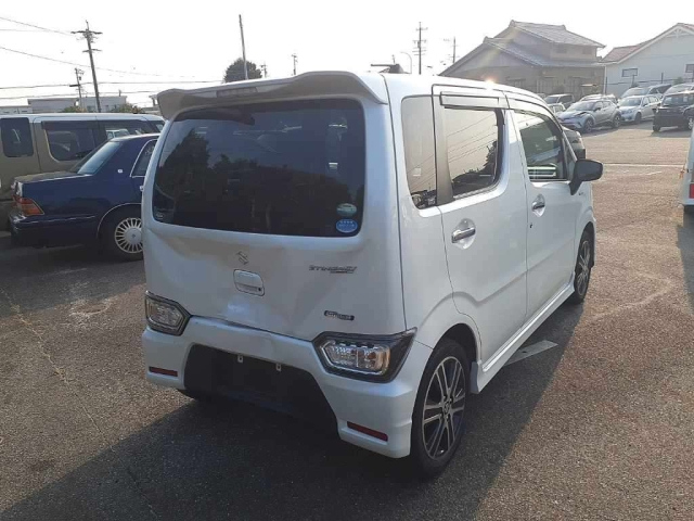 SUZUKI WAGON R 2017
