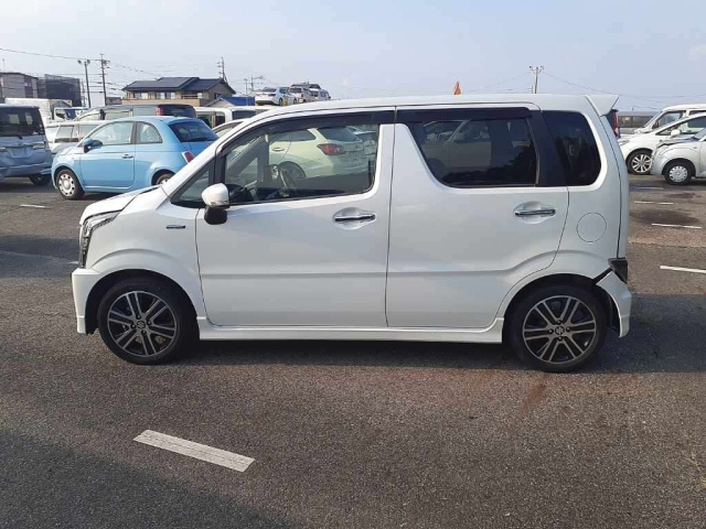 SUZUKI WAGON R 2017