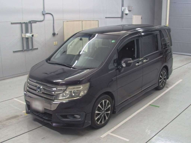 HONDA STEP WAGON 2014
