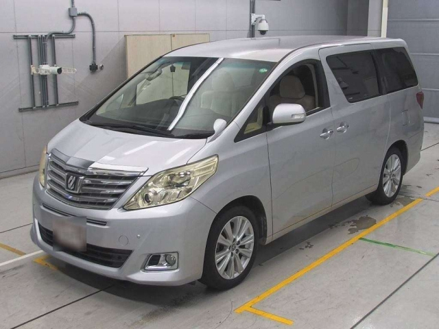 TOYOTA ALPHARD 2013