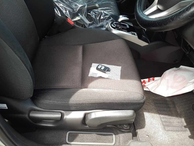 HONDA FIT 2016