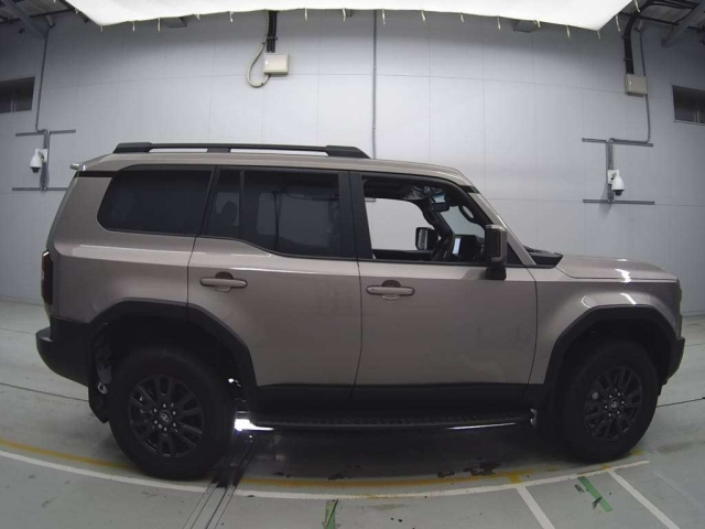 TOYOTA LAND CRUISER 2024