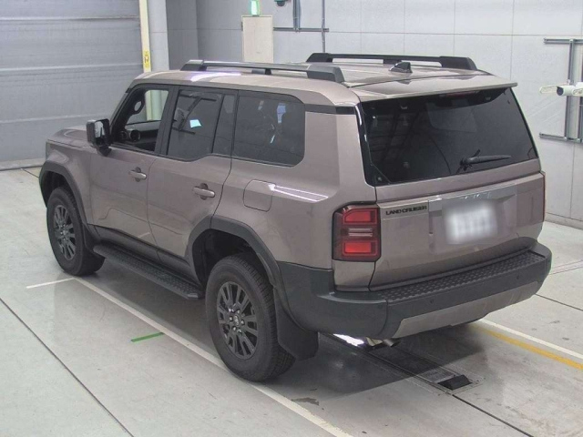 TOYOTA LAND CRUISER 2024