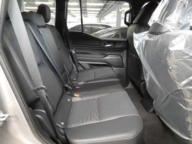 TOYOTA LAND CRUISER 2024