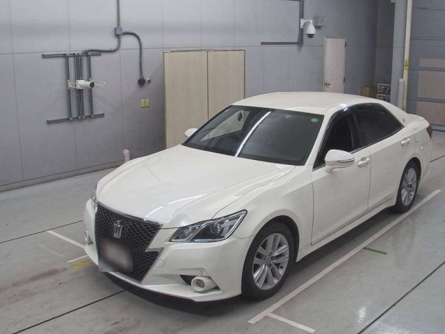 TOYOTA CROWN 2013