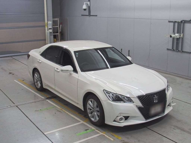 TOYOTA CROWN 2013
