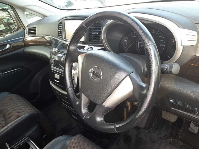 NISSAN ELGRAND 2012