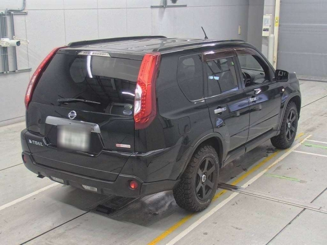 NISSAN X-TRAIL 2012