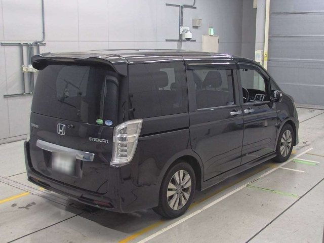 HONDA STEP WAGON 2012