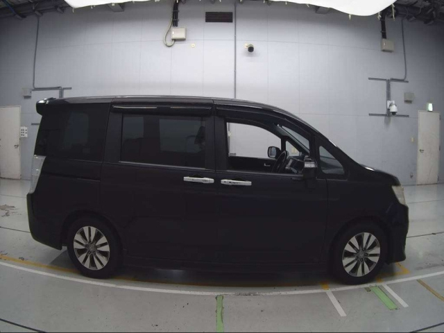 HONDA STEP WAGON 2012