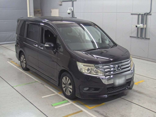 HONDA STEP WAGON 2012