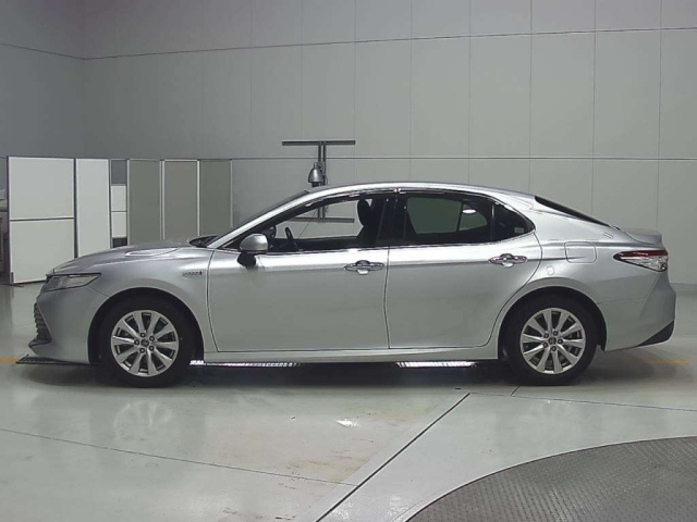 TOYOTA CAMRY 2018