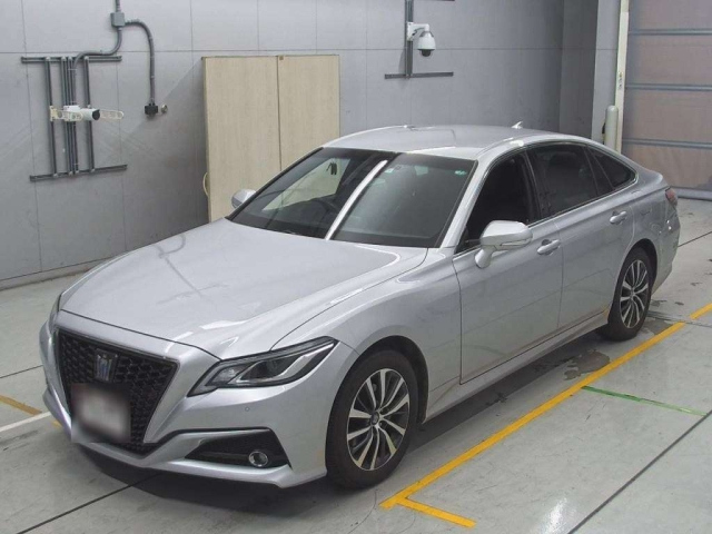 TOYOTA CROWN 2020