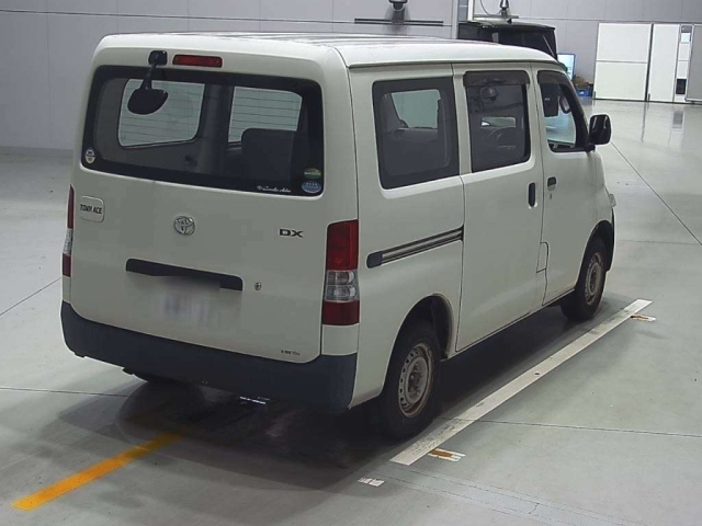 TOYOTA TOWN ACE VAN 2017