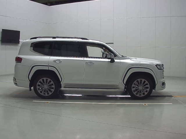 TOYOTA LAND CRUISER 2022
