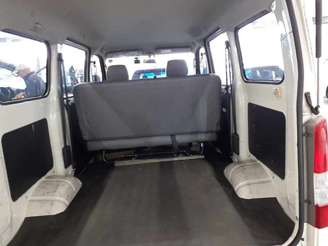 TOYOTA TOWN ACE VAN 2017