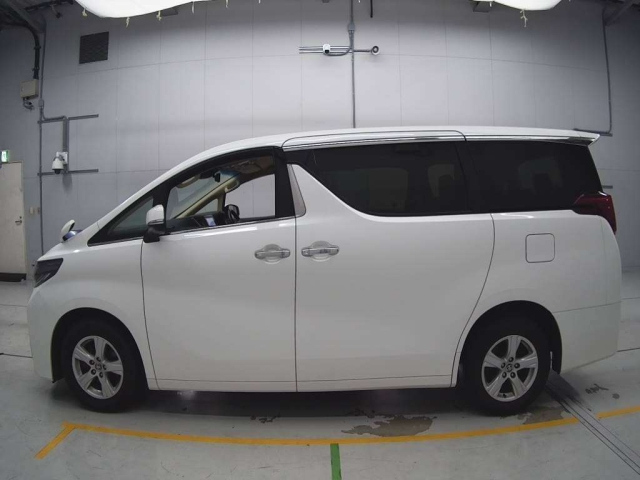 TOYOTA ALPHARD 2022
