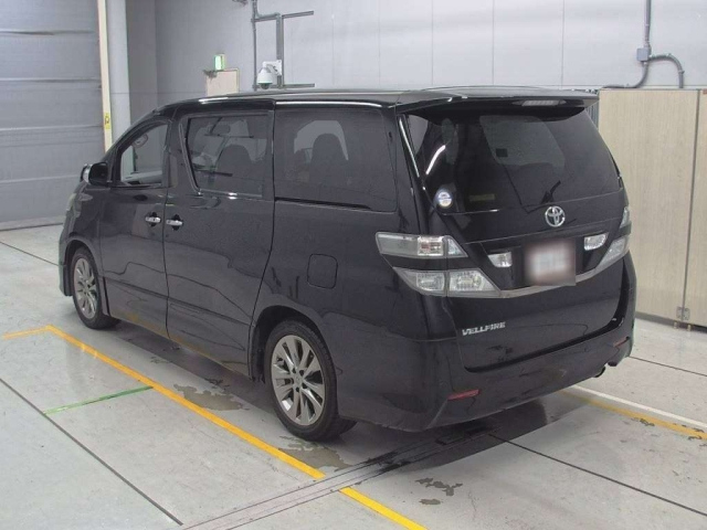 TOYOTA VELLFIRE 2011