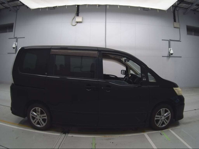 NISSAN SERENA 2008