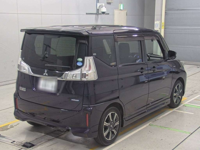 MITSUBISHI DELICA D2 2019