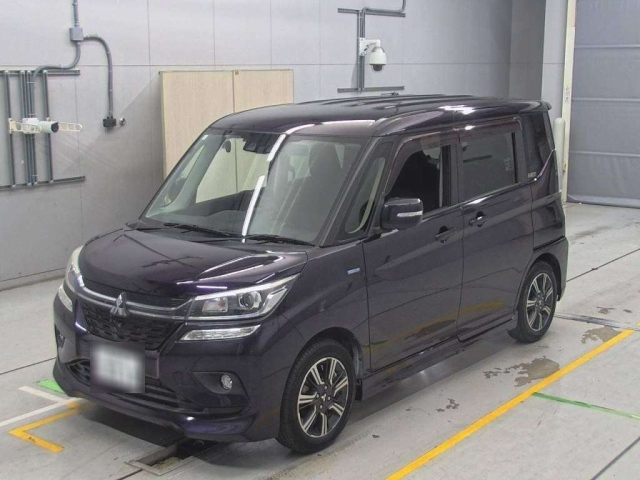 MITSUBISHI DELICA D2 2019