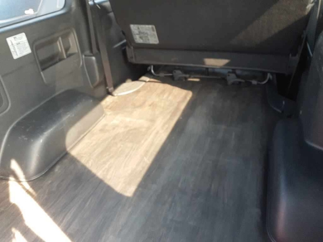 TOYOTA HIACE VAN 2024