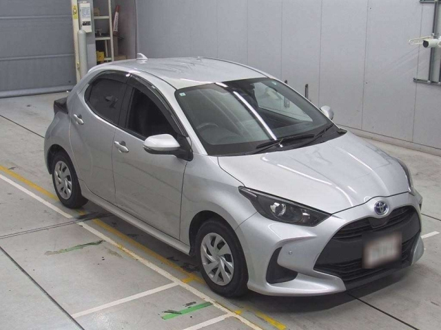 TOYOTA YARIS 2021